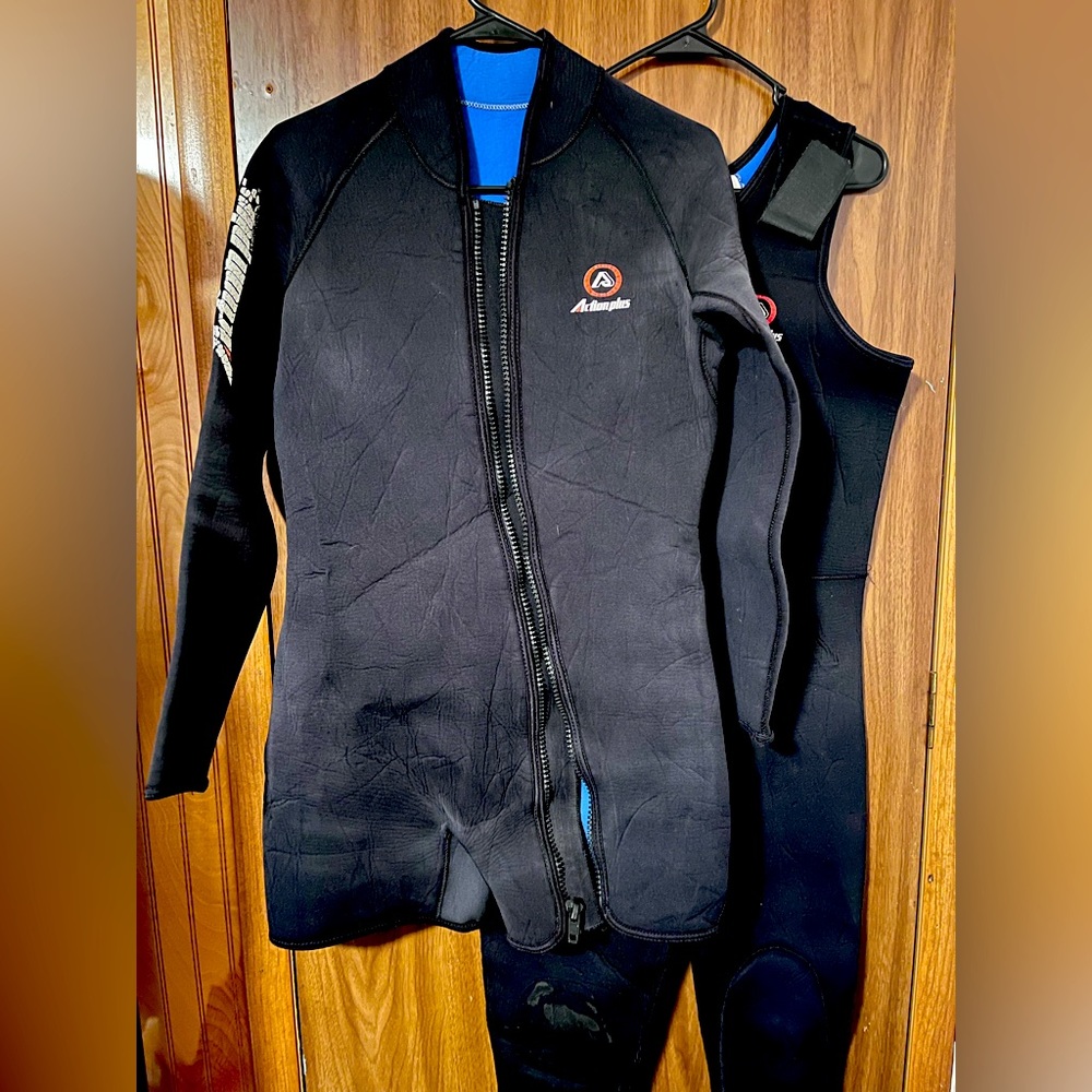 Action plus wet suit, long johns and blouse mildly worn no tears, zippers works.